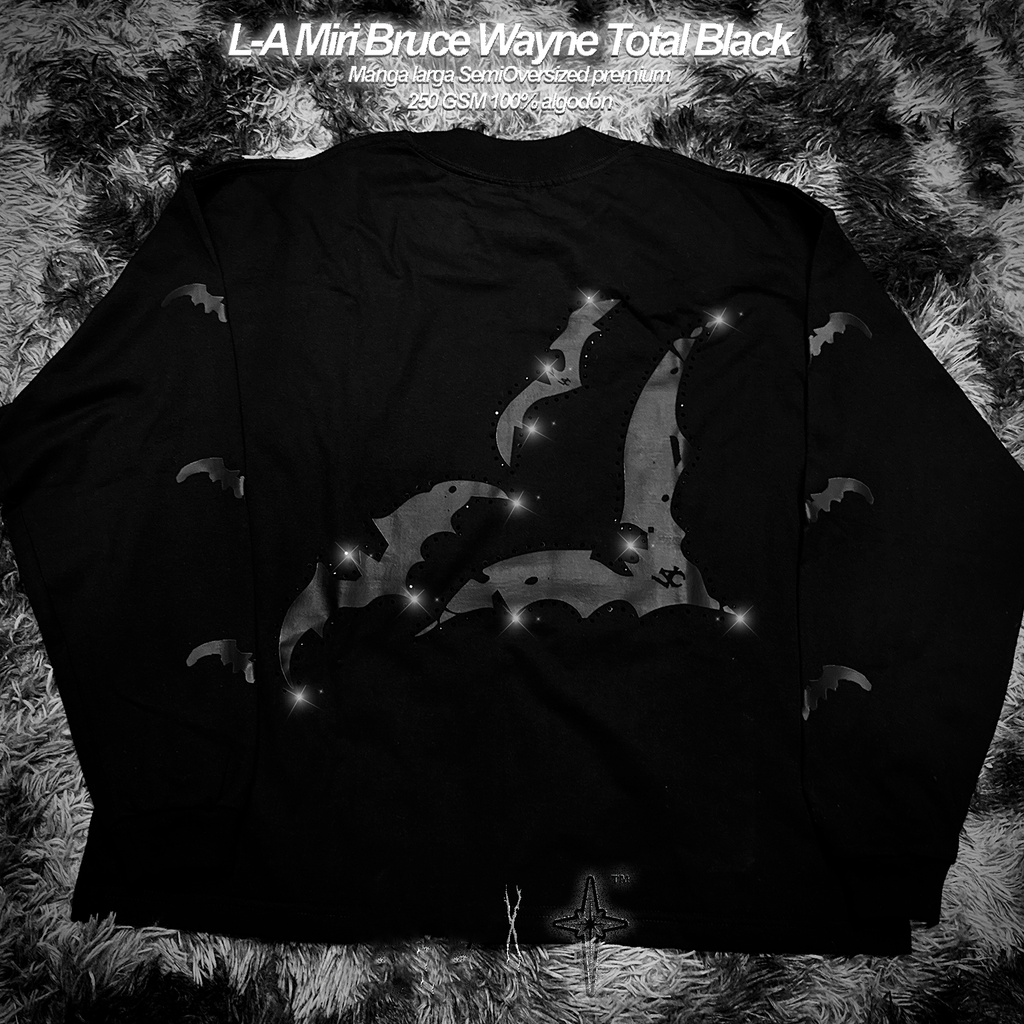 L-A Bruce Wayne Crystals Total Black Manga Larga