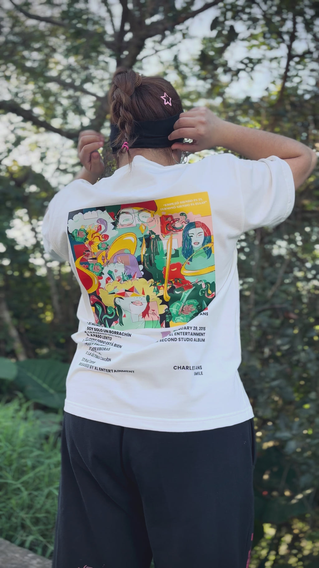 Smile Álbum T-Shirt Hueso